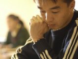 聖書を読むモンゴル人神学生